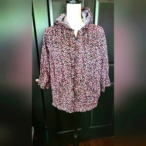 Summer crop zip jacket with hood, light flowered fabric